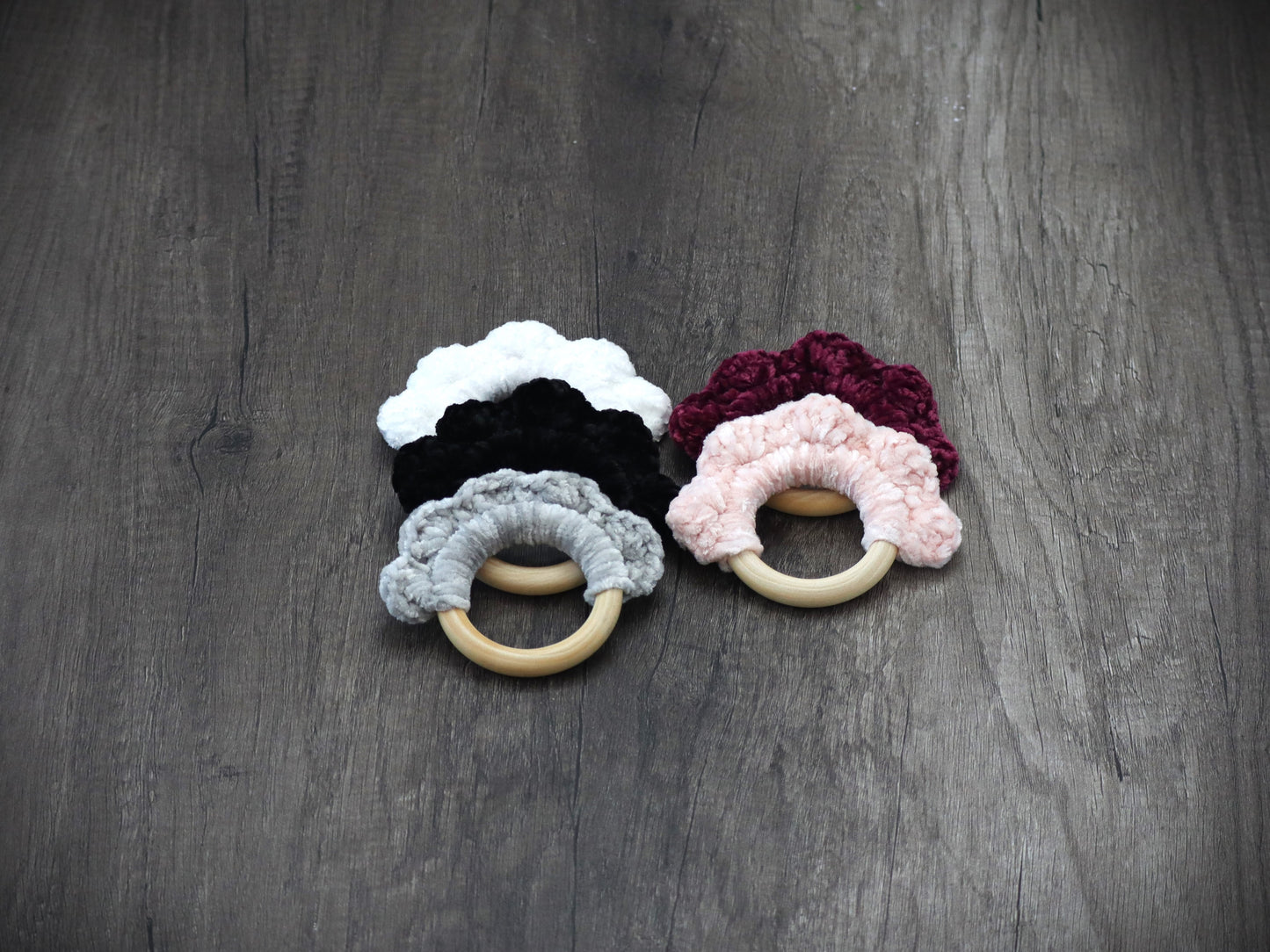 Crochet Baby Velvet Wooden Teething Ring Pattern