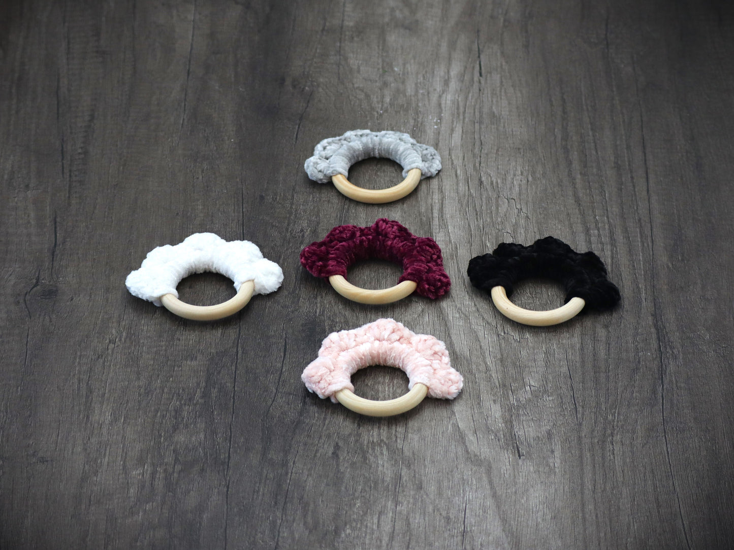 Crochet Baby Velvet Wooden Teething Ring Pattern