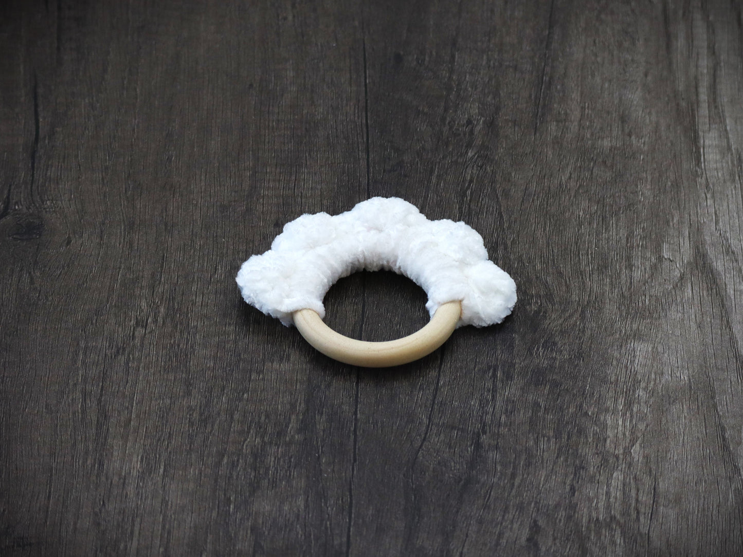 Crochet Baby Velvet Wooden Teething Ring Pattern