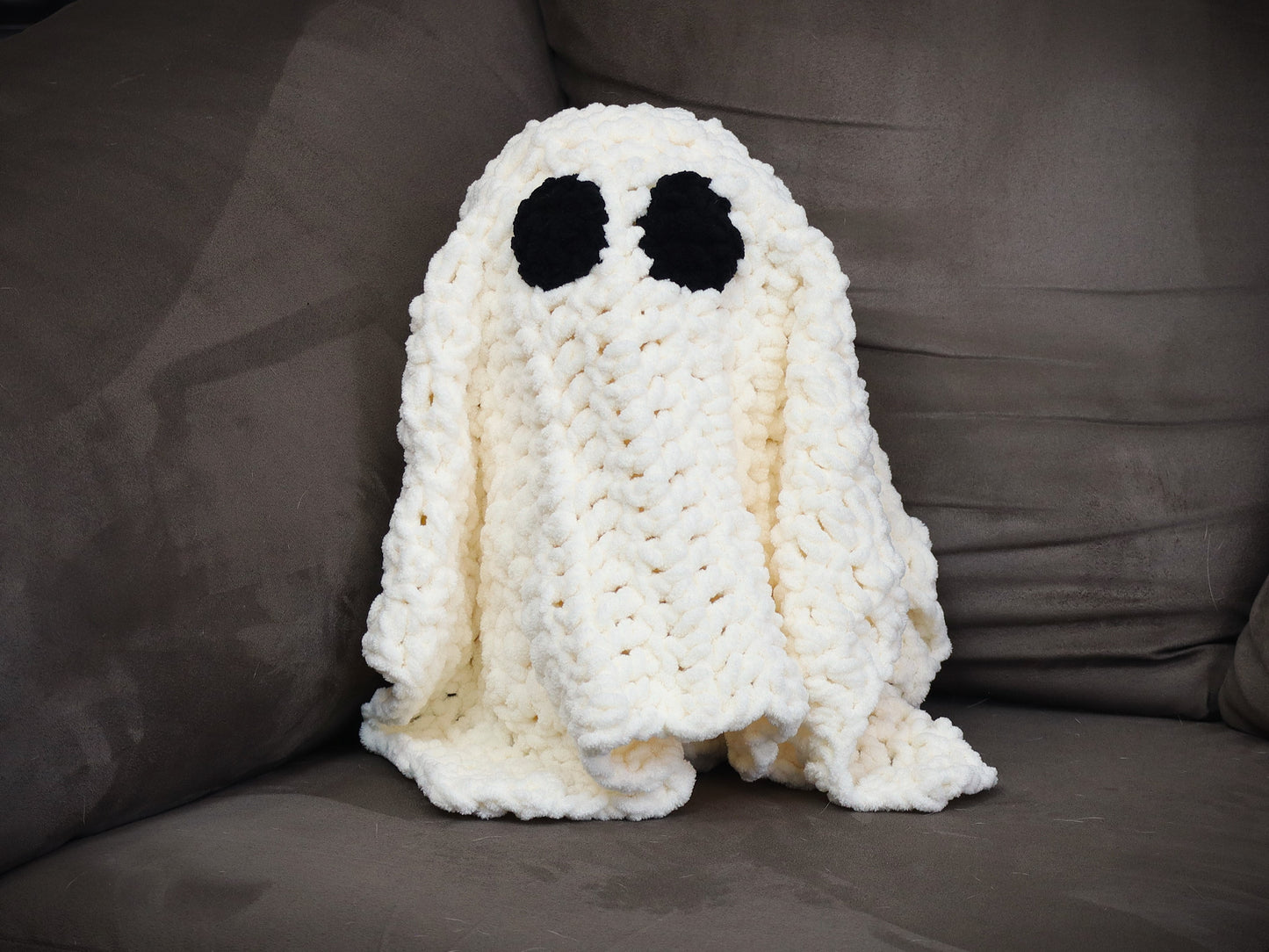 Crochet Ghost Pillow Pattern