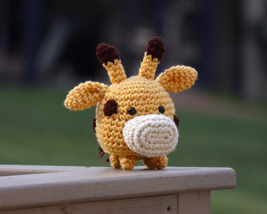 Crochet Mini Giraffe - Pattern